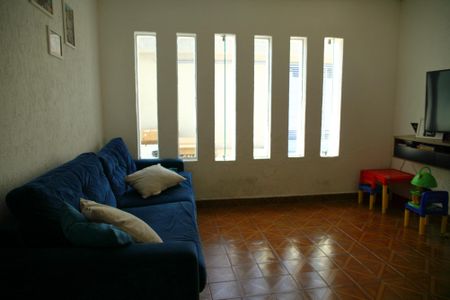 Casa à venda com 157m², 3 quartos e 2 vagasSala