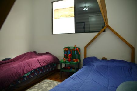 Casa à venda com 157m², 3 quartos e 2 vagasQuarto 2