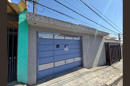Casa à venda com 157m², 3 quartos e 2 vagasFachada