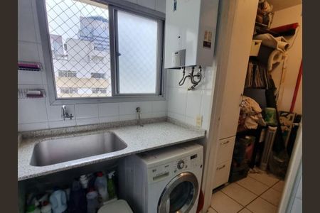 Apartamento à venda com 82m², 3 quartos e 2 vagasÁrea de Serviço