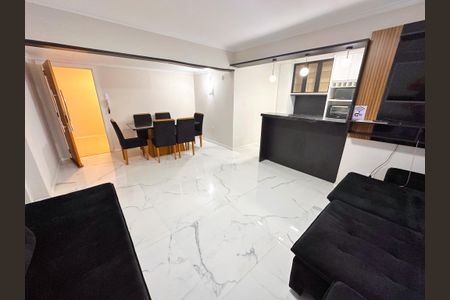 Sala  de apartamento para alugar com 2 quartos, 119m² em Centro, Florianópolis