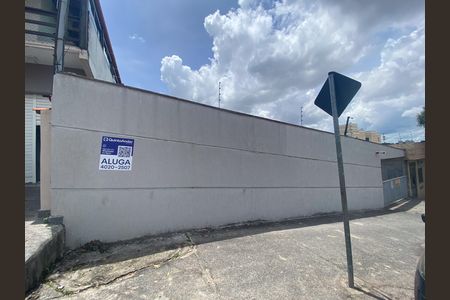 Apartamento para alugar com 50m², 2 quartos e 1 vaga Apartamento para alugar com 50m², 2 quartos e 1 vagaFachada