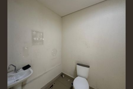 Casa à venda com 134m², 3 quartos e 3 vagasBanheiro 2