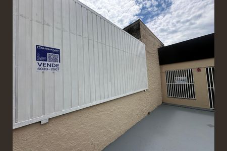 Casa à venda com 134m², 3 quartos e 3 vagasFachada