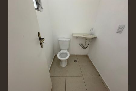 Casa à venda com 134m², 3 quartos e 3 vagasBanheiro Corredor