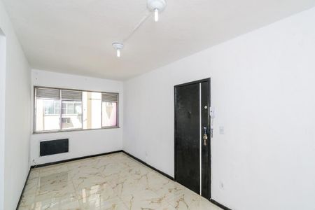 Sala de apartamento para alugar com 1 quarto, 35m² em Irajá, Rio de Janeiro