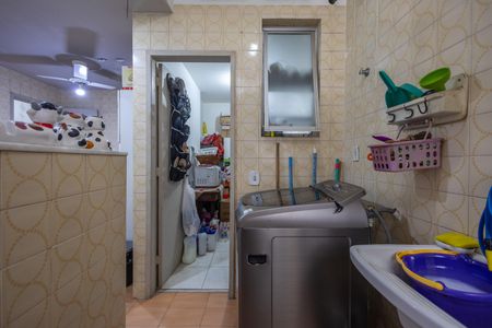 Apartamento à venda com 71m², 1 quarto e 1 vagaÁrea de Serviço