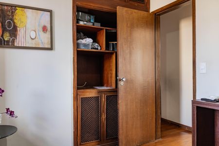 Apartamento à venda com 100m², 3 quartos e 1 vagaQuarto 2