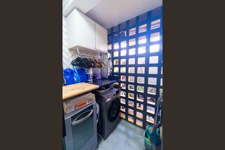 Apartamento à venda com 92m², 2 quartos e 1 vagaÁrea de Serviço