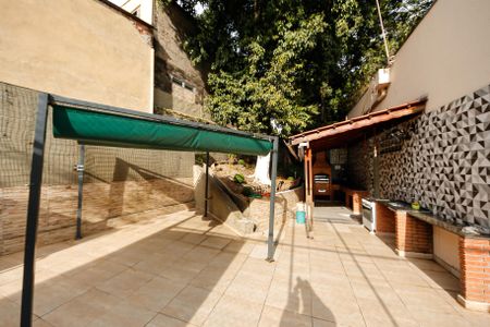 Apartamento à venda com 56m², 2 quartos e 1 vagaÁrea comum