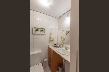 Apartamento à venda com 113m², 3 quartos e 1 vaga Apartamento à venda com 113m², 3 quartos e 1 vagaBanheiro Social