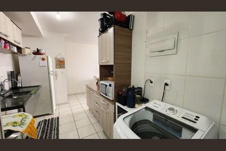 Apartamento à venda com 72m², 2 quartos e 1 vagaCozinha e Área de Serviço