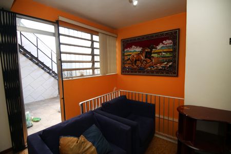 Sala 2º piso de casa para alugar com 4 quartos, 297m² em Brás de Pina, Rio de Janeiro