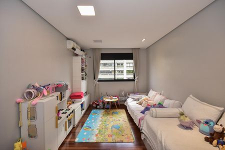 Apartamento para alugar com 178m², 3 quartos e 2 vagasSuíte 1