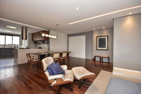 Apartamento para alugar com 178m², 3 quartos e 2 vagasSala