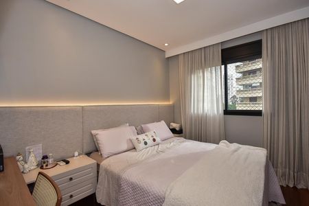 Apartamento para alugar com 178m², 3 quartos e 2 vagasSuíte 2