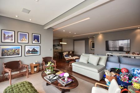 Sala de apartamento para alugar com 3 quartos, 178m² em Jardim Panorama, São Paulo