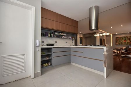 Apartamento para alugar com 178m², 3 quartos e 2 vagasCozinha