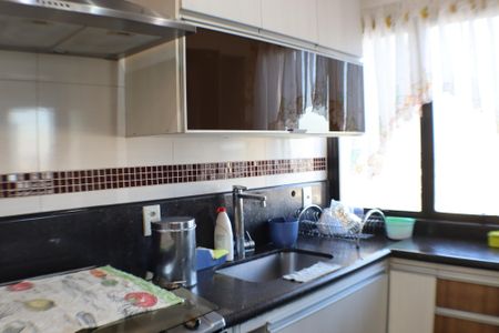 Apartamento para alugar com 240m², 3 quartos e 3 vagasCozinha