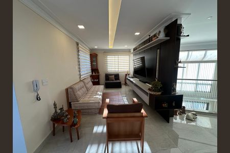 Apartamento para alugar com 240m², 3 quartos e 3 vagasSala de TV