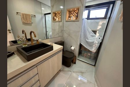 Apartamento para alugar com 240m², 3 quartos e 3 vagasBanheiro Social 2