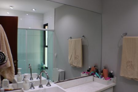 Apartamento para alugar com 240m², 3 quartos e 3 vagasBanheiro Social 1