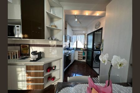 Apartamento para alugar com 240m², 3 quartos e 3 vagasCozinha