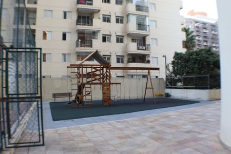 Apartamento para alugar com 240m², 3 quartos e 3 vagasÁrea comum - Playground