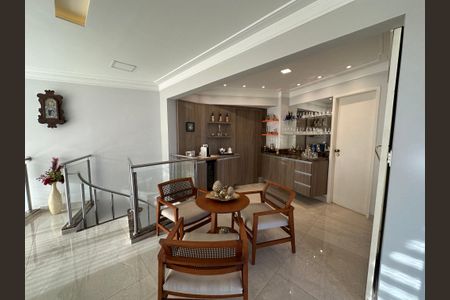 Apartamento para alugar com 240m², 3 quartos e 3 vagasSala de TV