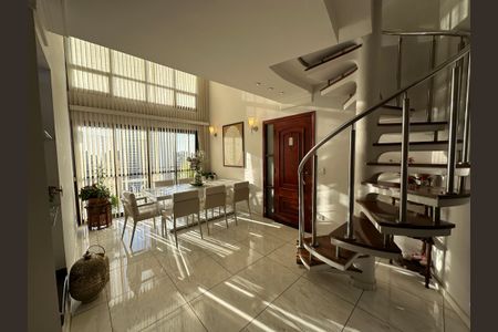 Sala de apartamento para alugar com 3 quartos, 240m² em Alphaville Industrial, Barueri