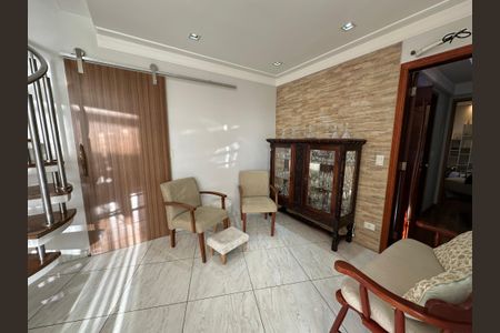 Apartamento para alugar com 240m², 3 quartos e 3 vagasSala