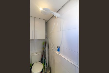 Apartamento à venda com 66m², 2 quartos e 1 vagaBanheiro de Serviço