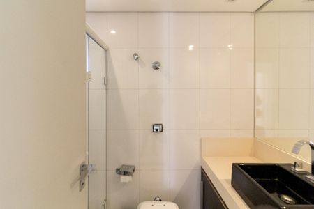 Apartamento à venda com 66m², 2 quartos e 1 vagaBanheiro Social