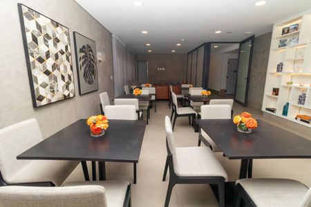 Apartamento à venda com 75m², 3 quartos e 2 vagasÁrea comum - Salão de festas