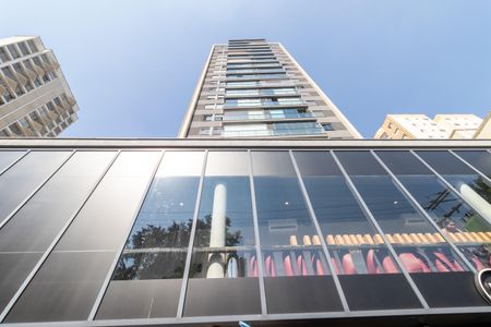 Apartamento à venda com 75m², 3 quartos e 2 vagasFachada