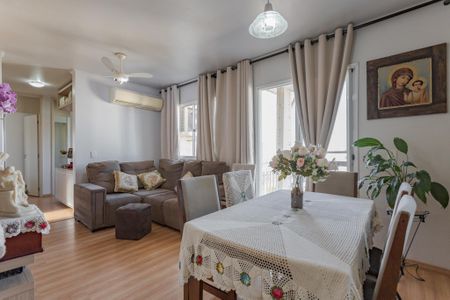 Sala de apartamento à venda com 3 quartos, 67m² em Humaitá, Porto Alegre