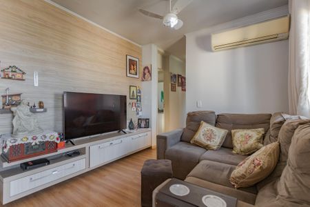 Sala de apartamento à venda com 3 quartos, 67m² em Humaitá, Porto Alegre