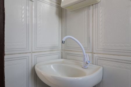 Banheiro da Suíte de casa para alugar com 1 quarto, 50m² em Jardim Clementino, Taboão da Serra