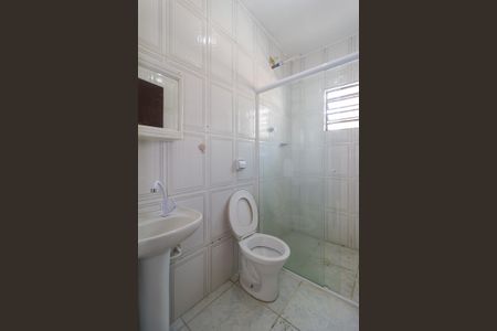 Banheiro da Suíte de casa para alugar com 1 quarto, 50m² em Jardim Clementino, Taboão da Serra