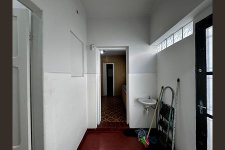 Casa à venda com 250m², 3 quartos e 2 vagas Casa à venda com 250m², 3 quartos e 2 vagasÁrea de Serviço