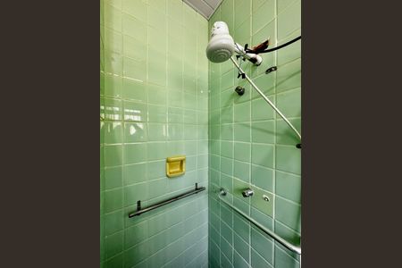 Casa à venda com 250m², 3 quartos e 2 vagas Casa à venda com 250m², 3 quartos e 2 vagasBanheiro