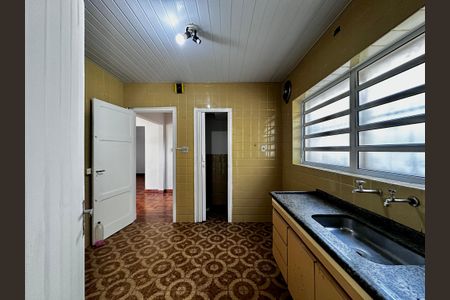 Casa à venda com 250m², 3 quartos e 2 vagas Casa à venda com 250m², 3 quartos e 2 vagasCozinha