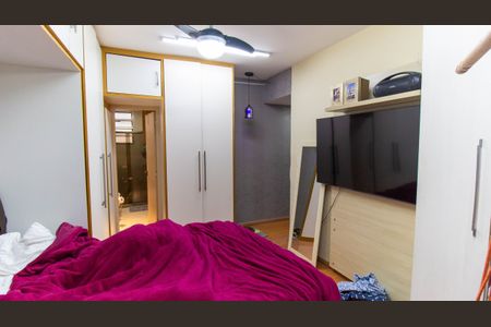 Apartamento à venda com 150m², 4 quartos e 1 vaga Apartamento à venda com 150m², 4 quartos e 1 vagaSuite