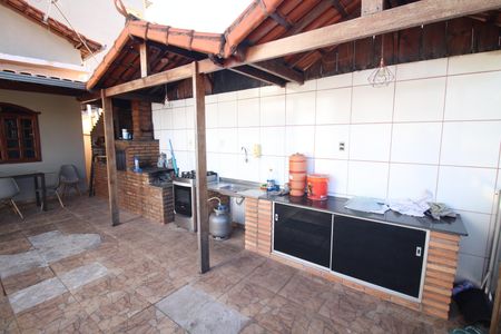 Casa à venda com 530m², 4 quartos e 4 vagasÁrea gourmet