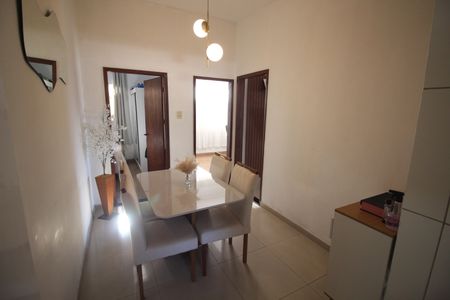 Casa à venda com 530m², 4 quartos e 4 vagasCopa