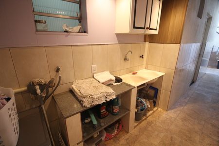 Casa à venda com 530m², 4 quartos e 4 vagasÁrea de Serviço