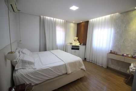 Casa à venda com 530m², 4 quartos e 4 vagasQuarto 3