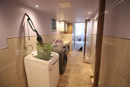 Casa à venda com 530m², 4 quartos e 4 vagasÁrea de Serviço