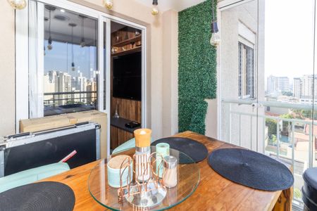 Apartamento à venda com 54m², 2 quartos e 1 vagaVaranda