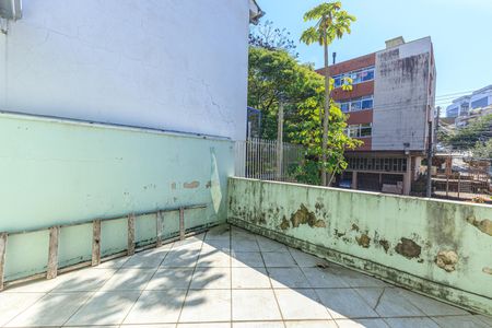 Casa à venda com 200m², 4 quartos e 1 vagaVaranda